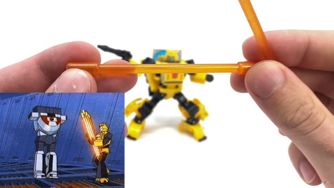 Transformers War For Cybertron Buzzworthy Origin Bumblebee  (27 of 54)